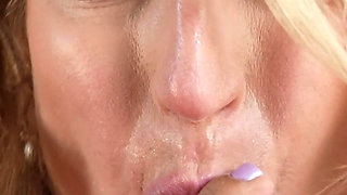 Feet Ass Pussy Licking Fisting Squirting Lesbians