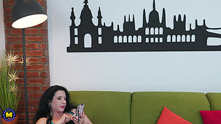 Busty Italian MILF Sofia Siena Loves to Show You Her Hairy Pussy and More!