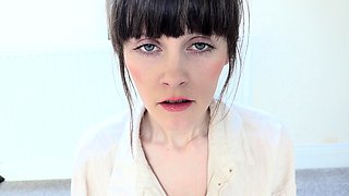 Brunette Solo Webcam Masturbation